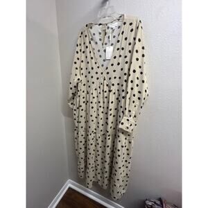 NWT Pretty Lavish Polka Dot Beige Curve Dotty Day Plus Size Maxi Dress Size XXL